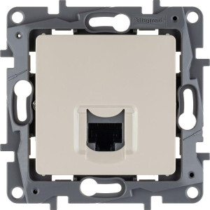 ETIKA Розетка компьютерная RJ45 категория 5 UTP слоновая кость