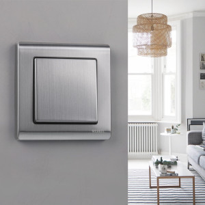 W1110002/ Выключатель одноклавишный (глянцевый никель)