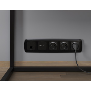 MO812005 Комплект механизма компьютерной розетки RJ-45 экранированной с автоматической защитной шторкой OMEGA Черный матовый QUANT OP8120, VM185 AMBRELLA VOLT