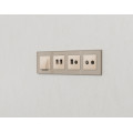 MA312510 Комплект механизма розетки компьютерной + TV оконечной RJ-45 с автоматической защитной шторкой ALFA Бежевый глянец (AP3125, VM195) AMBRELLA VOLT