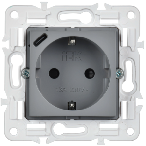 SKANDY Розетка с заземлением с защитными шторками 16А с USB C 18Вт SK-R17Gr серый IEK