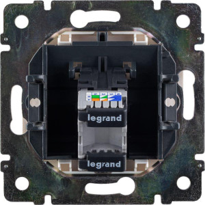 VALENA Розетка компьютерная RJ45х1 UTP белая