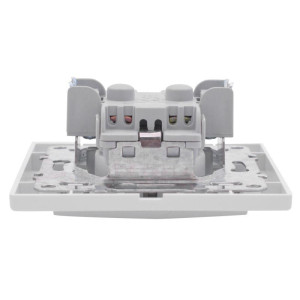 Розетка 1-м СП Минск 16А IP20 с заземл. защ. шторки бел. Basic EKF ERR16-028-100