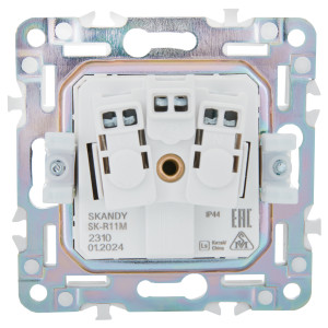 SKANDY Розетка 1-местная с заземлением с защитными шторками и крышкой 16А IP44 SK-R11G мятный IEK