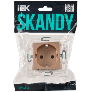 SKANDY Розетка с заземлением с защитными шторками 16А SK-R04Sa песочный IEK