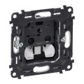 Механизм розетки 1-м СП Valena Inmatic 16А IP20 250В 2P защ. шторки безвинт. клеммы Leg 753016