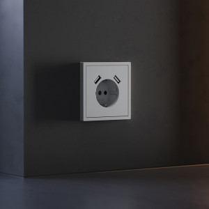 Накладка для розетки с заземлением и защитными шторками, с USB AA, S70 серый