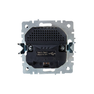 BRITE Розетка 1-местная с заземлением с защитными шторками 16А с USB AC 18Вт РЮш11-1-БрЖ жемчуг IEK
