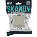SKANDY Розетка 1-местная с заземлением с защитными шторками и крышкой 16А IP44 SK-R11B бежевый IEK