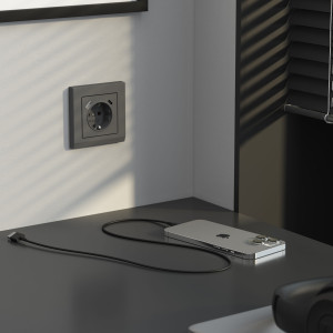 W1171764/ Розетка с заземлением, шторками и USB тип A+C  (графит матовый)
