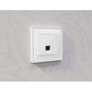 MA112005 Комплект механизма компьютерной розетки RJ-45 экранированной с автоматической защитной шторкой ALFA Белый глянец QUANT AP1120, VM185 AMBRELLA VOLT