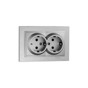 Розетка двойная с заземлением серебро Mono Electric Despina 102-212104-120