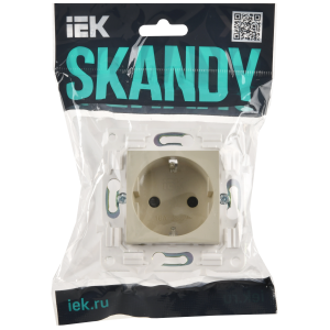SKANDY Розетка с заземлением с защитными шторками 16А SK-R04B бежевый IEK