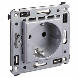 Розетка 1-м СП 2мод. Avanti Закаленная сталь 16А 2P+E защ. шторки сер. DKC 4404003