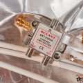 Делитель ТВ краб х2 под F разъем 5-2500 МГц СПУТНИК Rexant 05-6201