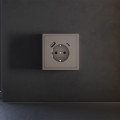Накладка для розетки с заземлением и защитными шторками, с USB AC, S70 капучино