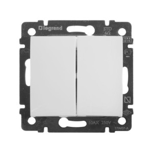 Механизм переключателя проходного 2-кл. СП Valena 10А IP31 250В бел. Leg 774408