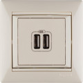 Розетка USB 2-м СП Valena сл. кость Leg 774170