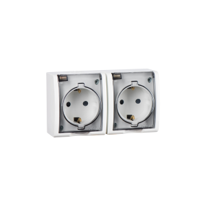 Розетка 2-м ОП Simon15 16А IP54 250В с заземл. Schuko защ. шторки с крышкой винт. клеммы бел. Simon 1594443-030