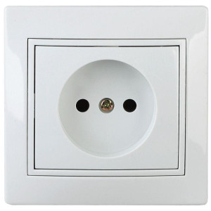 Розетка  Plano 1-201-01 16А IP20 250В 2P белый Intro Б0027607