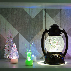 Фигура светодиодная Елочка маленькая 1LED RGB 0.1Вт IP20 на подставке элементы питания 3хAG13(LR44) (в компл.) Neon-Night 501-041