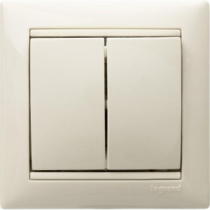 Выключатель 2-кл. СП Valena 10А IP31 250В механизм сл. кость Leg 774305