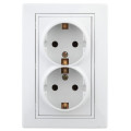 Розетка двойная Plano 1Э-205-01 16А IP20 250В 2х2P+E Schuko без лапок белый Intro Б0038830
