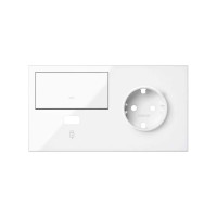 Simon 100 Белый глянец Кит 2 поста, фронт. Накладка на 1 розетку Schuko (справа) + 1 з/у USB SC + 1 клавиша выключателя